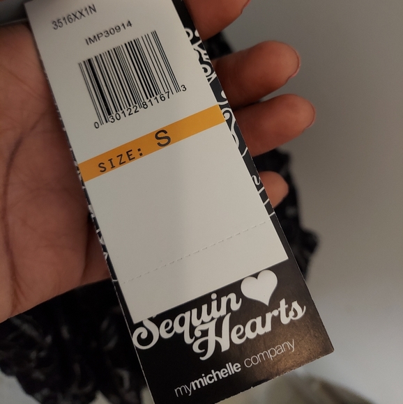 Black ruffle cocktail dress with silver accents - Picture 2 of 10